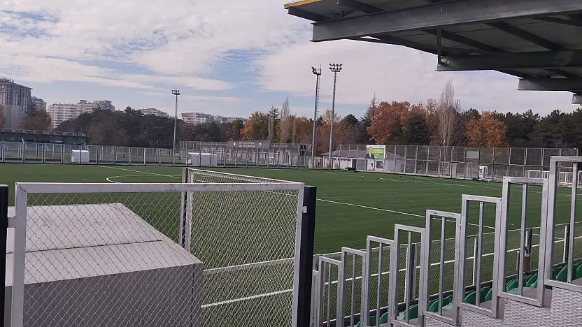 Kayseri'nin yenilenen stadında son aşamaya gelindi! Bakın ne kadara yapıldı?