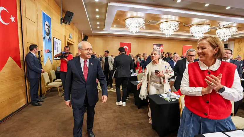 Kılıçdaroğlu'nun toplantısına Kayseri'den sadece o isim katıldı