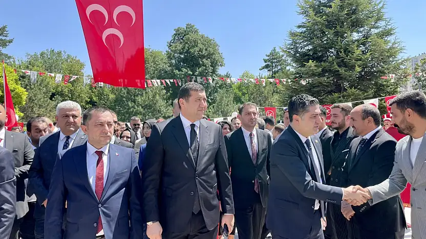 MHP Kayseri'de Başkanlar belli oldu! Kongre sonrası dikkat çeken mesajlar