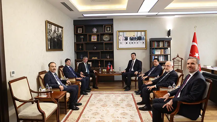 Muhalefette sürpriz görüşme! Kayserili Genel Başkan bakın kiminle bir araya geldi?