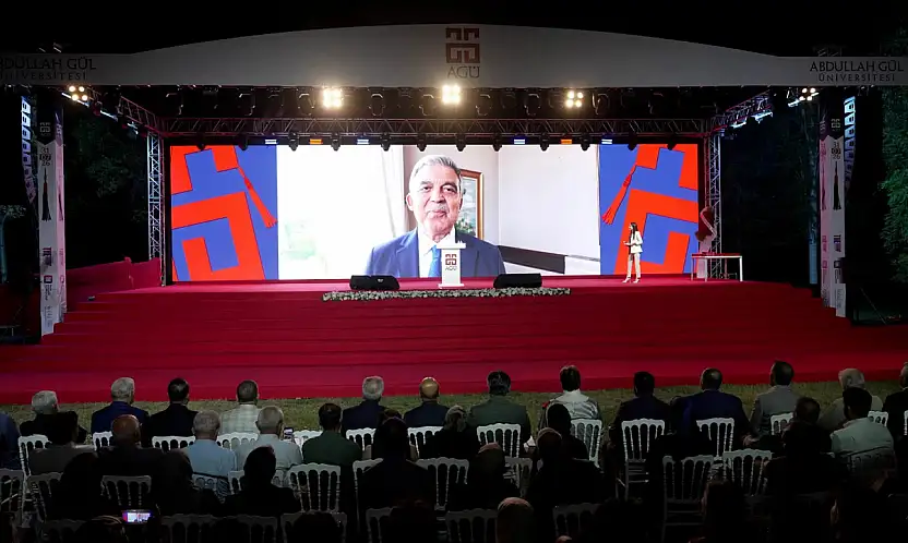 Abdullah Gül, Kayseri'de bir ilke imza attı! Peki, Gül'e ne oldu?