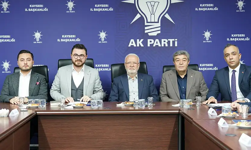 AK Partili Elitaş, parti binasındaki o toplantı sonrası mesaj verdi!