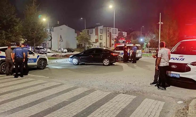 Kayseri'de akrabalar birbirine girdi: 24 yaşındaki genç ağır yaralandı