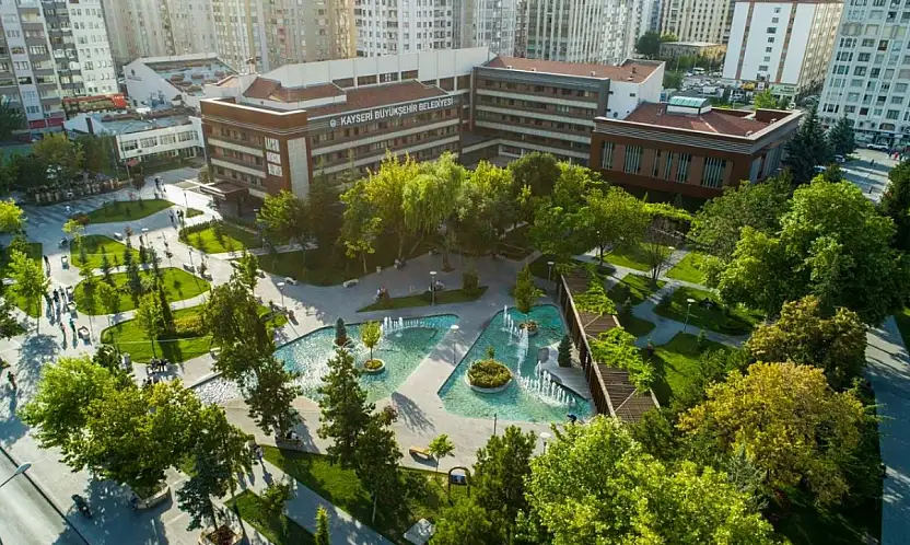 Atatürk'e yönelik paylaşımı ile tepki toplayan Fevzi Konaç ile ilgili Kayseri Büyükşehir Belediyesi'nden açıklama geldi!