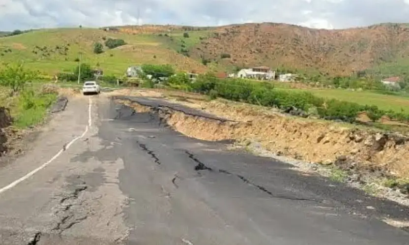 Eski Başkan şükür tatlısı sözünü tutacak mı? Kayseri tartışmalı yol ne zaman bitecek?