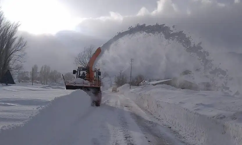 Çalışmalar sonuç verdi! Kayseri'de o yol yeniden ulaşıma açıldı