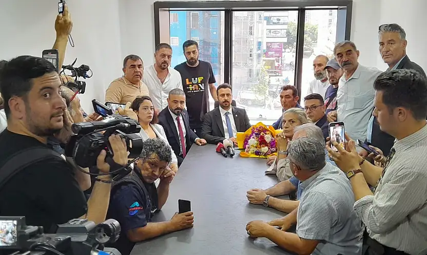 CHP Kayseri il binasında gerginlik!