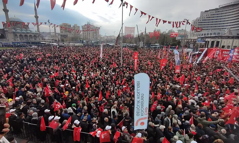 CHP Lideri Kayseri'yi bakın nasıl selamladı!