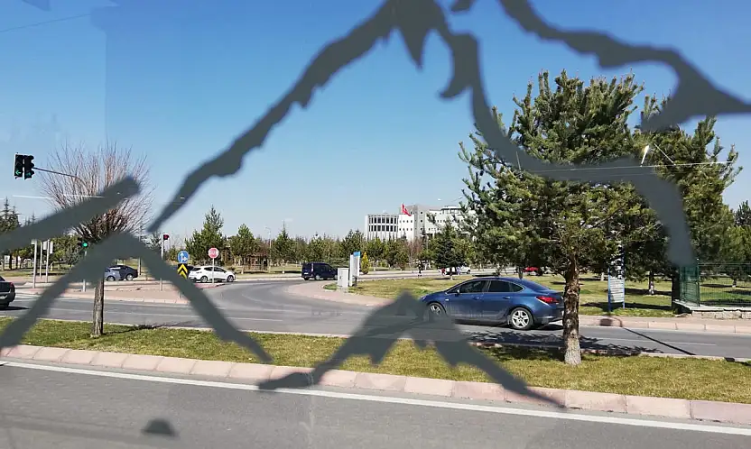 Erciyes Üniversitesi'nde yarın saat 14.00'te itfaiye, ambulans ve emniyet ekipleri görürseniz şaşırmayın
