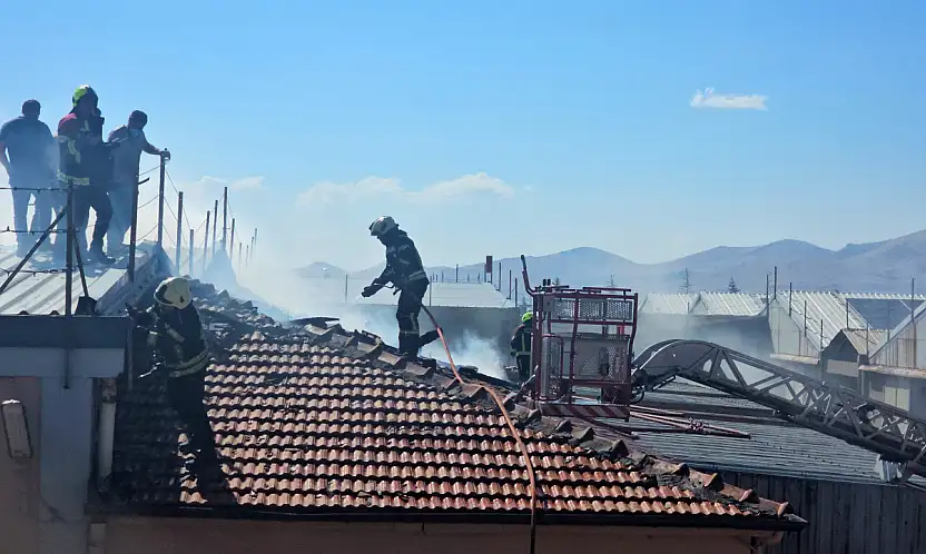 Flaş! Kayseri OSB'de fabrika yangını