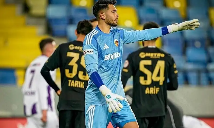 Genç yıldız resmen İngiltere'ye gidiyor! Kayserispor'un kasasına ne kadar girecek?
