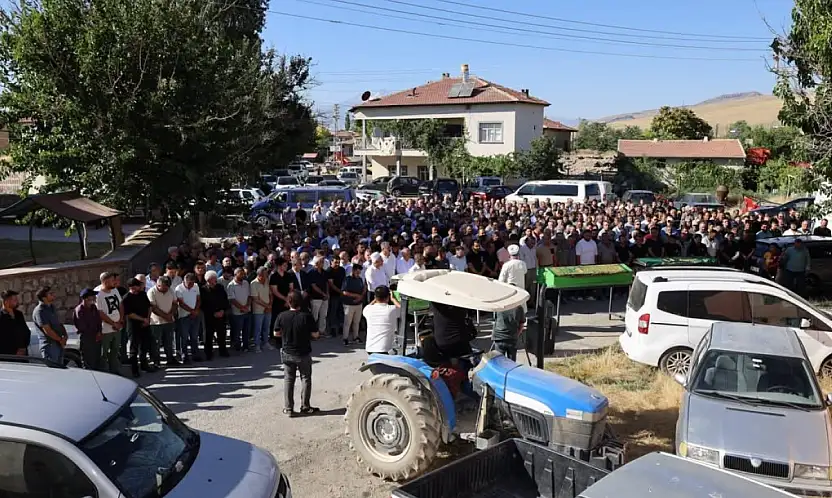 Hayatını kaybeden Kayserili 3 gurbetçi toprağa verildi