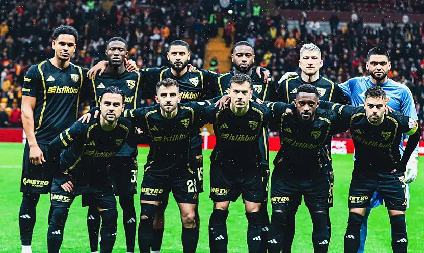 İlk yarı tamamlandı! Kayserispor geride kaldı