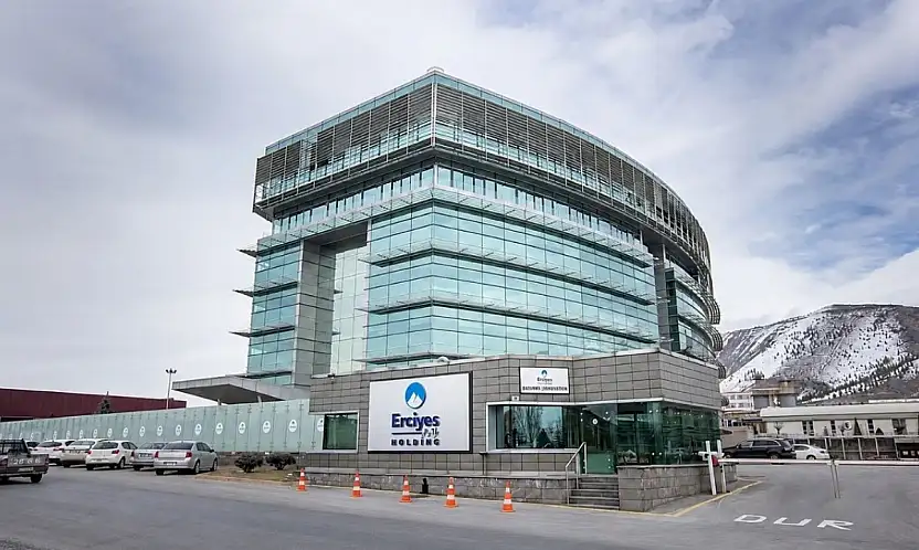 İstikbal Mobilya'nın satışında flaş gelişme! Bakın kaç firma ihaleye katıldı?