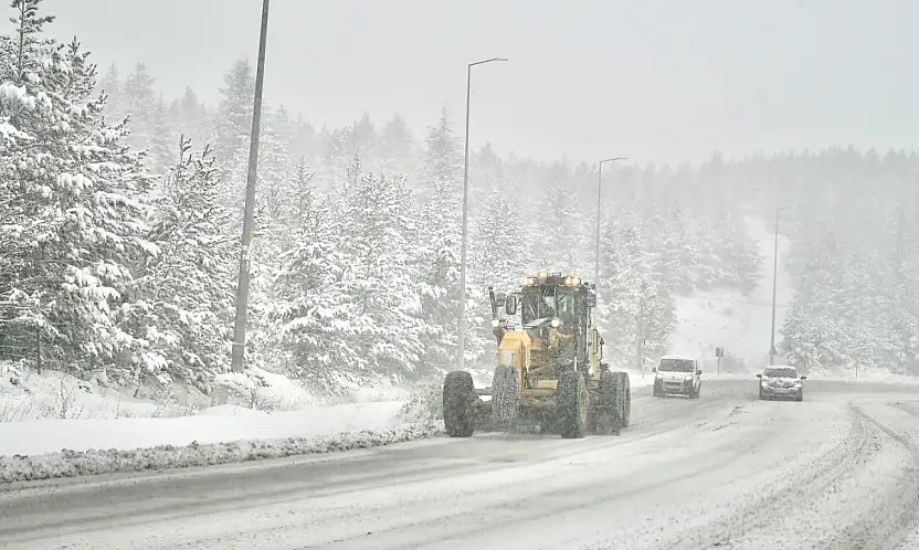 Kayseri Büyükşehir 156 araç ve 421 personel ile sahada
