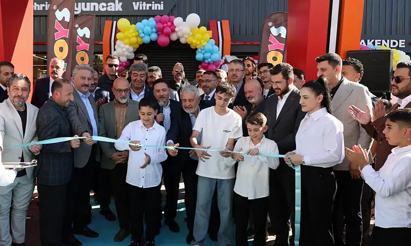 Kayseri'de aileleri ve çocukları buluşturacak yeni mağaza