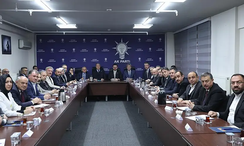 Kayseri'de kritik zirve! AK Parti isimler bir arada