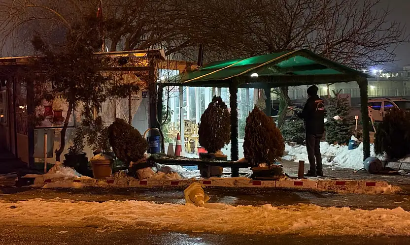 Kayseri'de babası ile kavga eden genç büfesini kurşunladı!