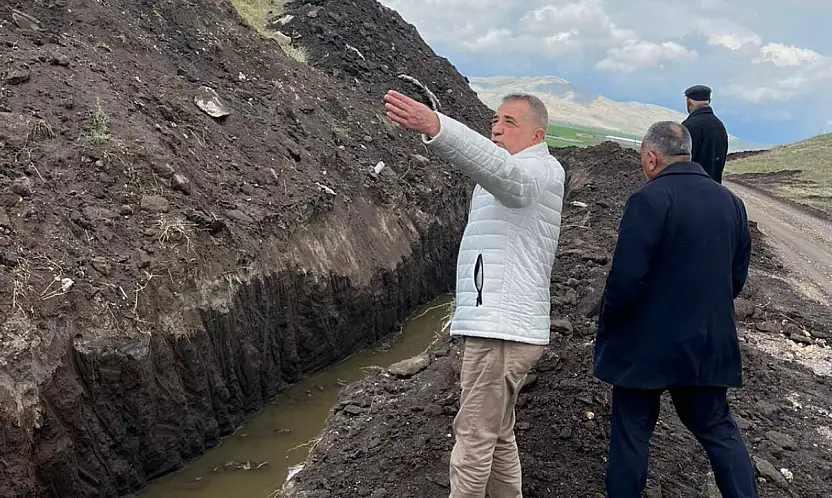 Kayseri'de belki de bir ilk! Mevcut Başkan eski Başkandan destek istedi