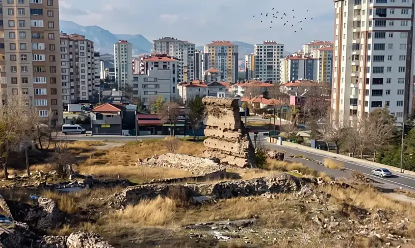 Kayseri'de bulunan tarihi yapı ile ilgili gerçek planları altüst etti!