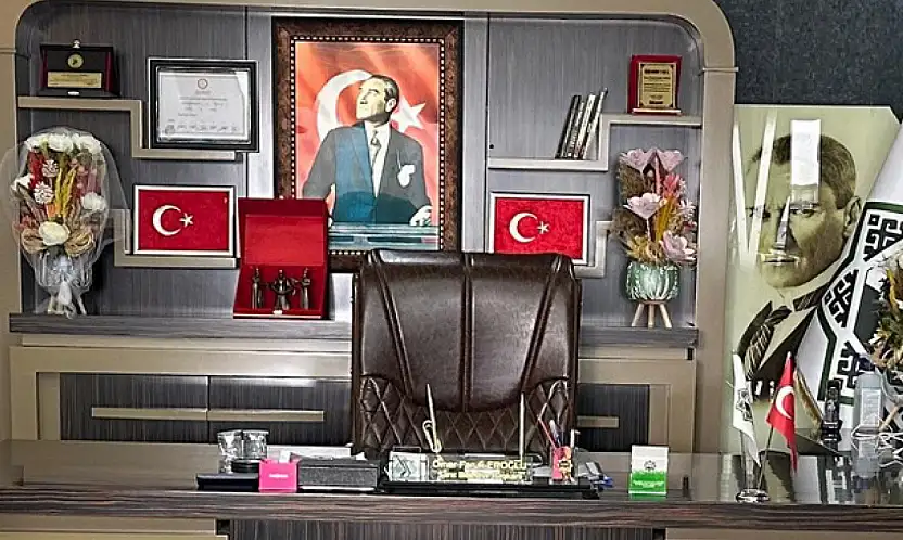 Kayseri'de CHP'li Belediye Başkanının yerine AK Partili isim 'Başkan' oldu!