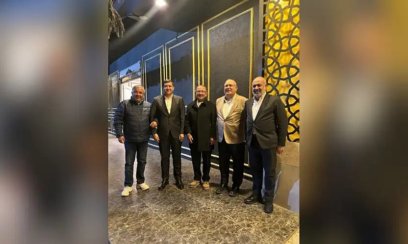 Kayseri'de dev isimlerin kritik buluşması! Şehrin geleceği masaya yatırıldı