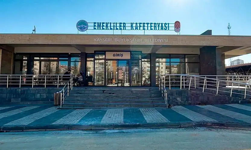 Kayseri'de eşi benzeri yok! Bu kafede çay 2, çorba 20 TL