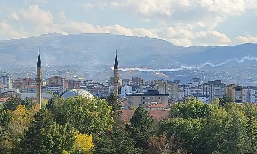 Kayseri'de gökyüzünde dikkat çeken görüntü!