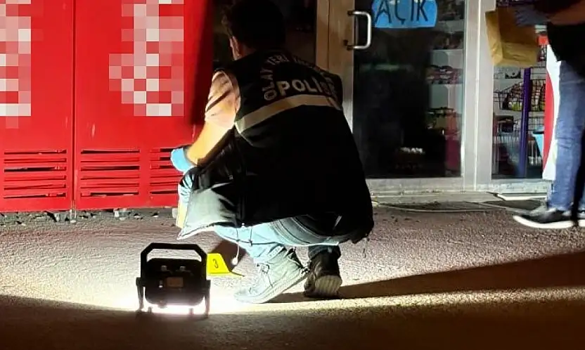 Kayseri'de hareketli dakikalar! Markete molotoflu saldırı