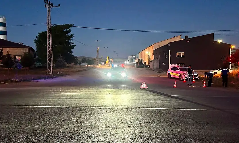 Kayseri'de kaza sonrası ortalık karıştı: 1 kişi öldü, 1'i polis 2 kişi yaralandı