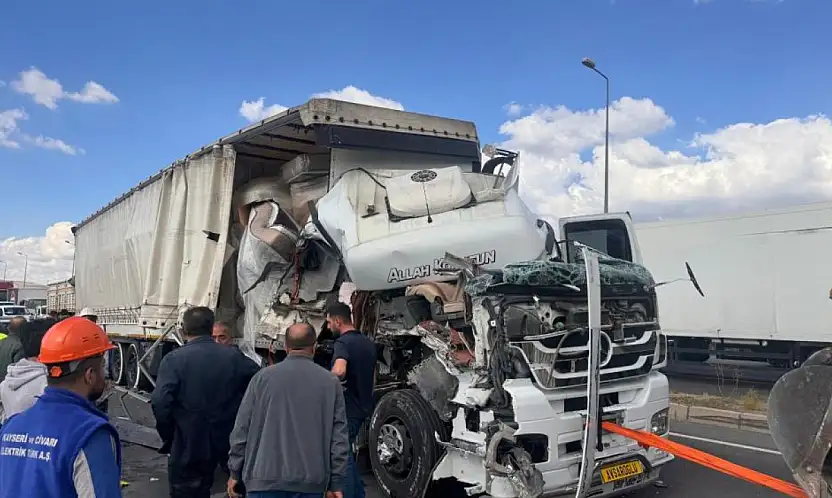 Kayseri'de meydana gelen kazalarda 4 kişi hayatını kaybetti