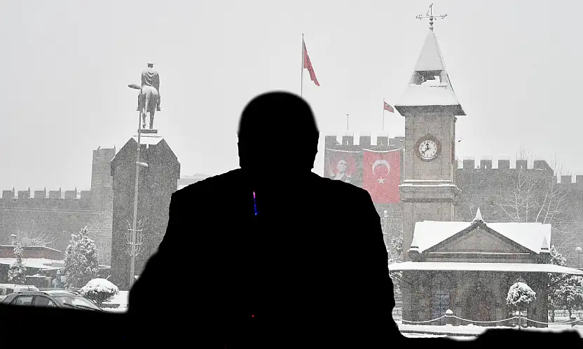 Kayseri'de pazar gününe dikkat! Rekor kıran o isim 40 yıl sonra Başkanlığa veda etmeye hazırlanıyor