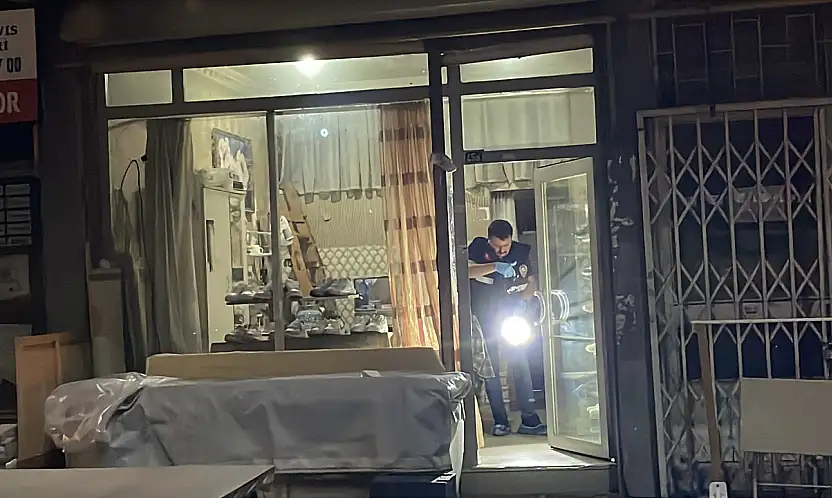 Kayseri'de şüpheli ölüm! Ayakkabıcı dükkanında cansız bedeni bulundu