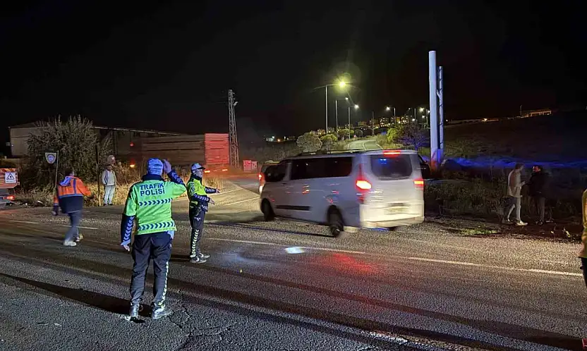 Kayseri'de trafik kazası: 3 ölü, 1 yaralı