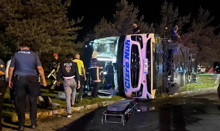Kayseri'de trafik kazası 4'ü ağır, 39 yaralı