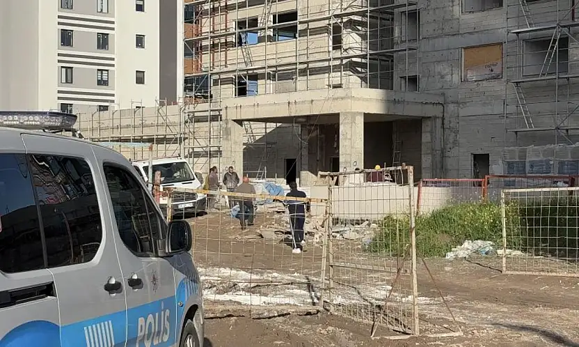 Kayseri'de üzerine mermer düşen inşaat işçisi hayatını kaybetti!