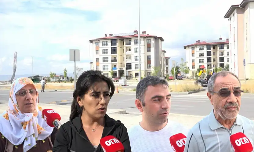Kayseri'de yeni konutlarına taşındılar, şimdi çözüm bekliyorlar