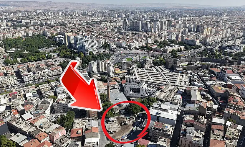 Kayseri'deki Cami-i Kebir'de yapılan kazıda ortaya çıktı! Yapının temelinde para bulundu