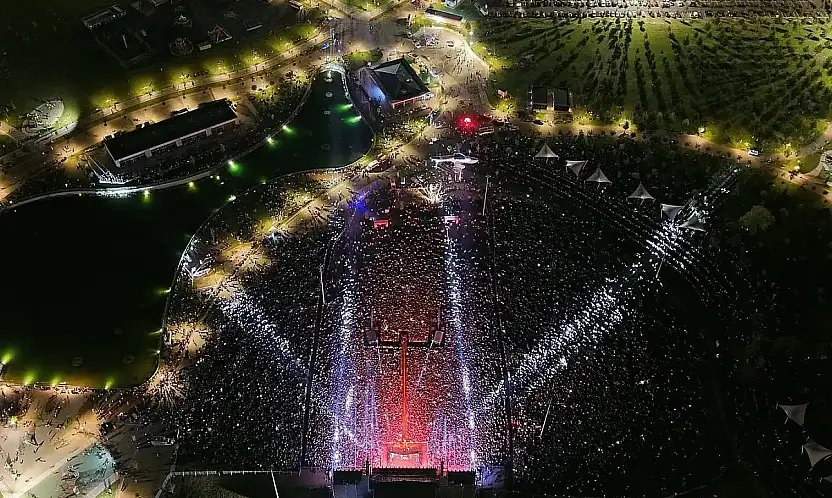 Kayseri'deki dev festival bugün bitiyor! Ünlü şarkıcı sahneye çıkacak