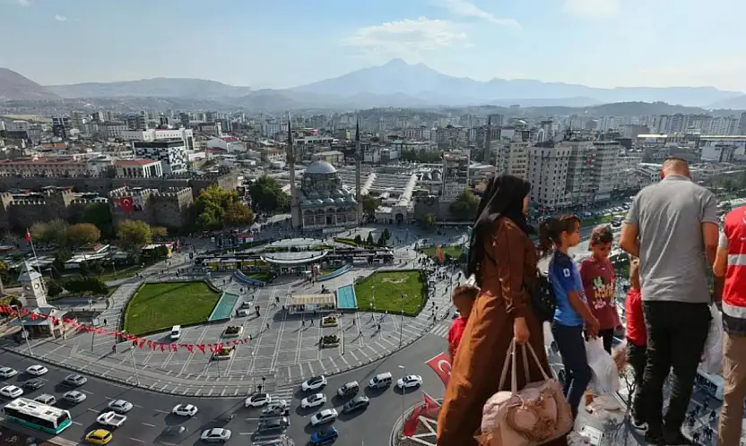 Kayseri'deki Suriyeli sayısı belli oldu! 144'ü gitti