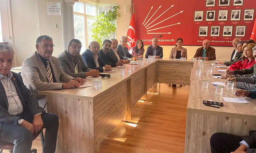 Kayseri'den CHP Genel Başkanı Özel'e tam destek