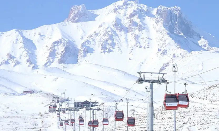Kayseri'nin beyaz cennetinde sezon öncesi dikkat çeken toplantı