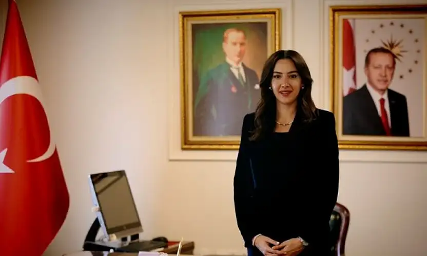 Kayseri'nin tek kadın kaymakamı Mine Kurt bakın nereye atandı