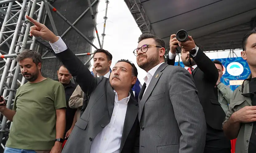 Kayseri Valisi gidiyor mu? AK Parti İl Başkanından dikkat çeken açıklama: Böyle bir sürecin eşiğindeyiz!