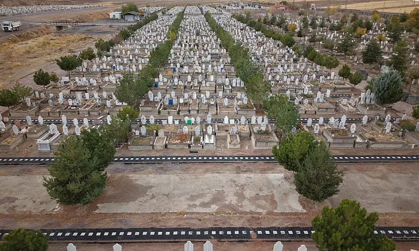 Kayseri'ye binlerce yeni mezar yapılacak!