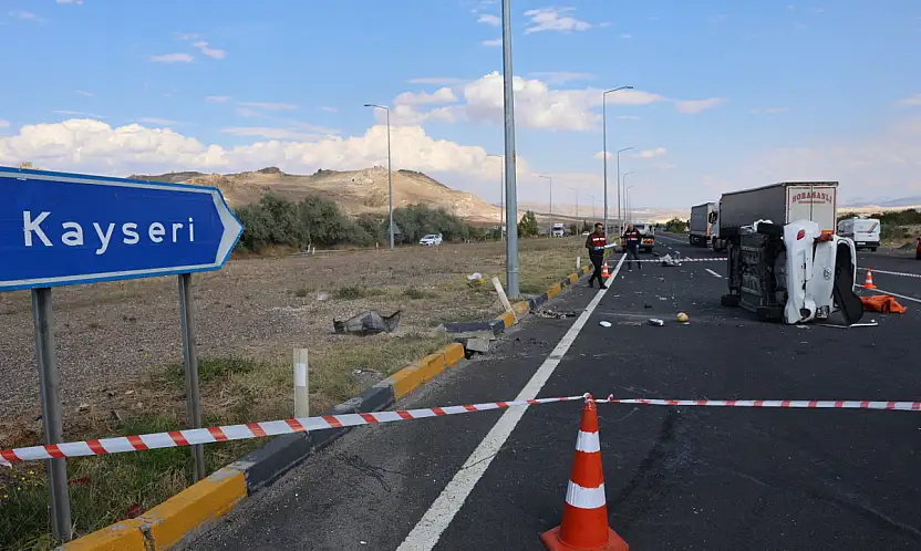 Kayseri yolunda kaza! Ölü ve yaralı var