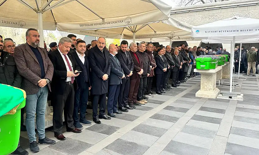 Kayserili iş insanının annesi son yolculuğuna uğurlandı!