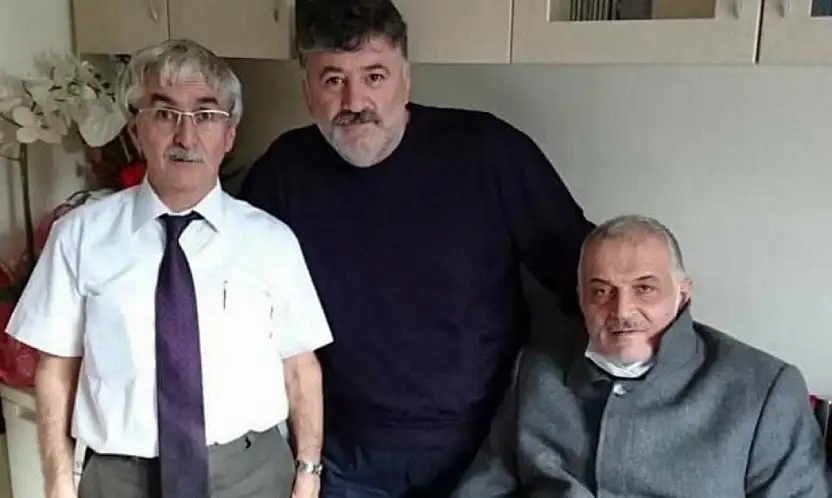 Kayserili Profesör 9 yıldır unutmadı! Yine yaptı