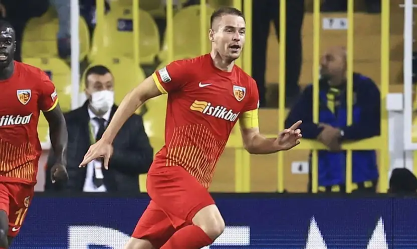 Kayserispor'a damgasını vurmuştu! Futbolu bıraktı