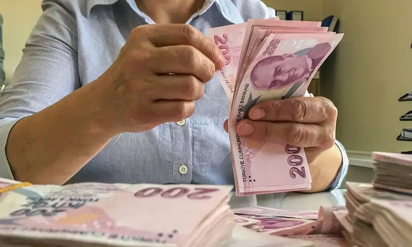 Komisyonda kabul edildi! En düşük emekli aylığı belli oldu